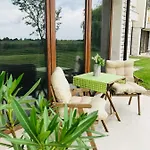 Lighthouse Golf Private - And Blue Ваканционна къща Балчик